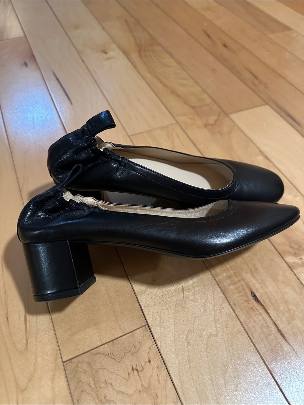 Everlane Black Italian Leather Day Heel - Picture 3 of 7